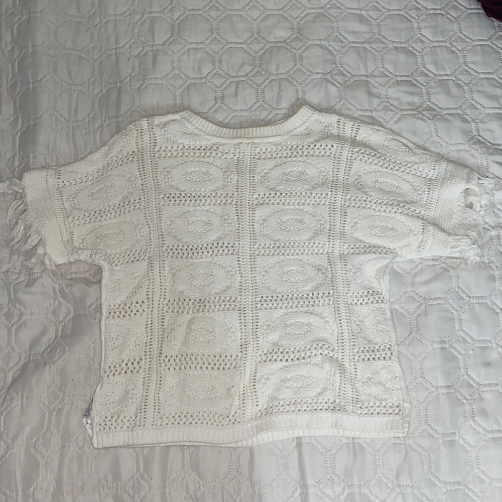 Beautiful knitted white shirt